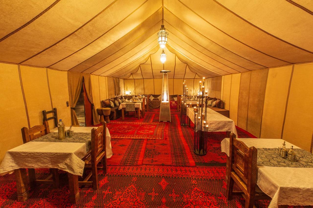 Отель Sirocco Luxury Camp Мерзуга Экстерьер фото