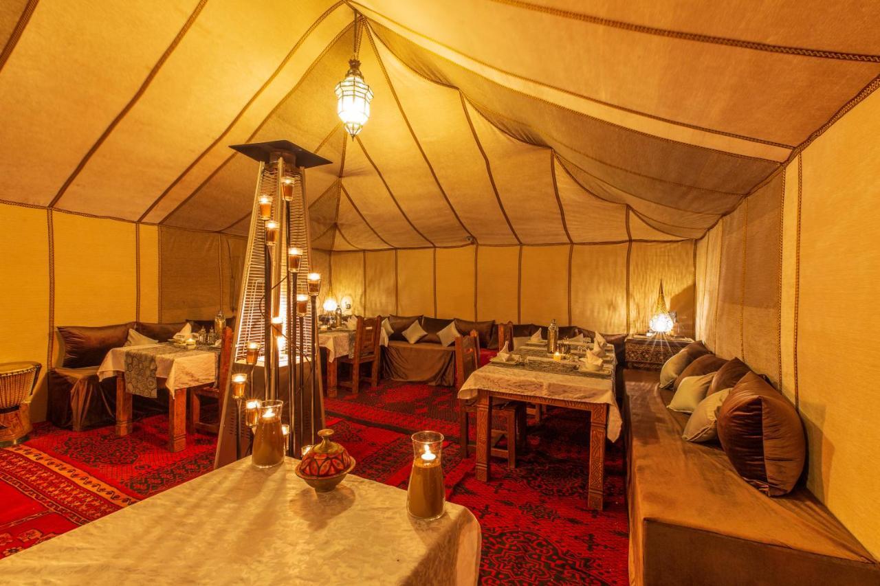 Отель Sirocco Luxury Camp Мерзуга Экстерьер фото