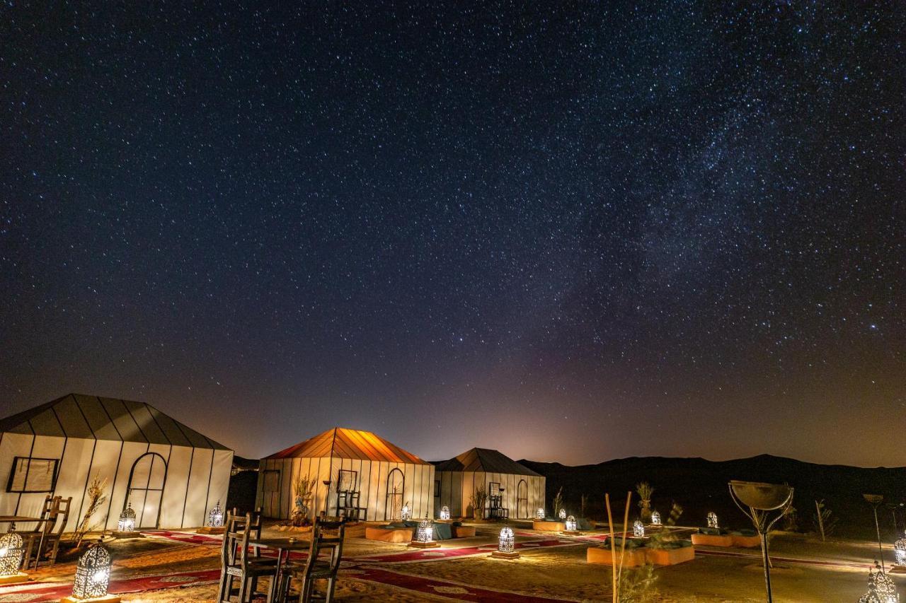 Отель Sirocco Luxury Camp Мерзуга Экстерьер фото
