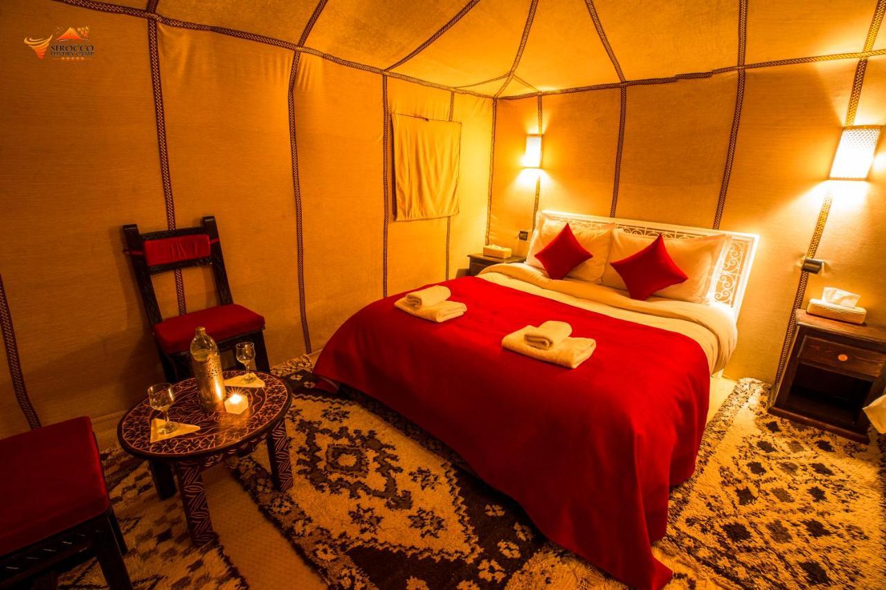 Отель Sirocco Luxury Camp Мерзуга Экстерьер фото